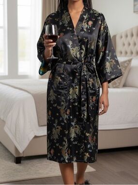 Black Gold satin kimono robe traditional Asian dragon embroidery Boho Whimsical